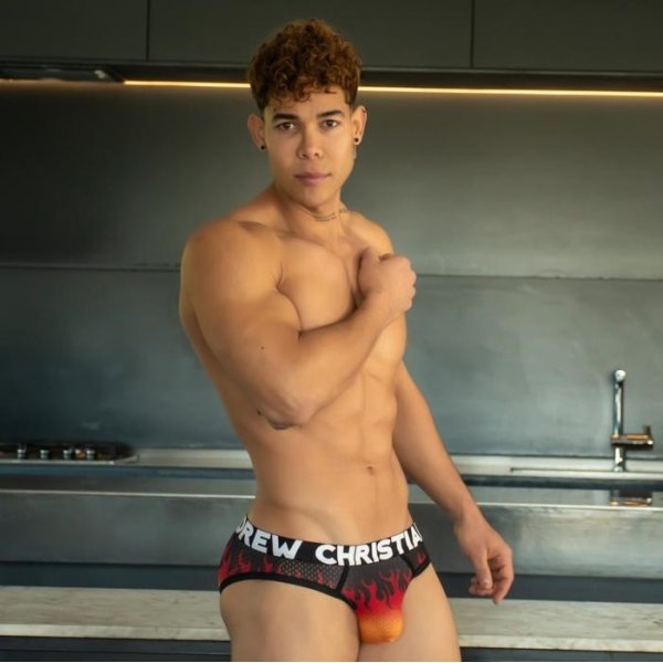 画像2: Andrew Christian【アンドリュークリスチャン】 Flames w/ ALMOST NAKED メッシュブリーフ