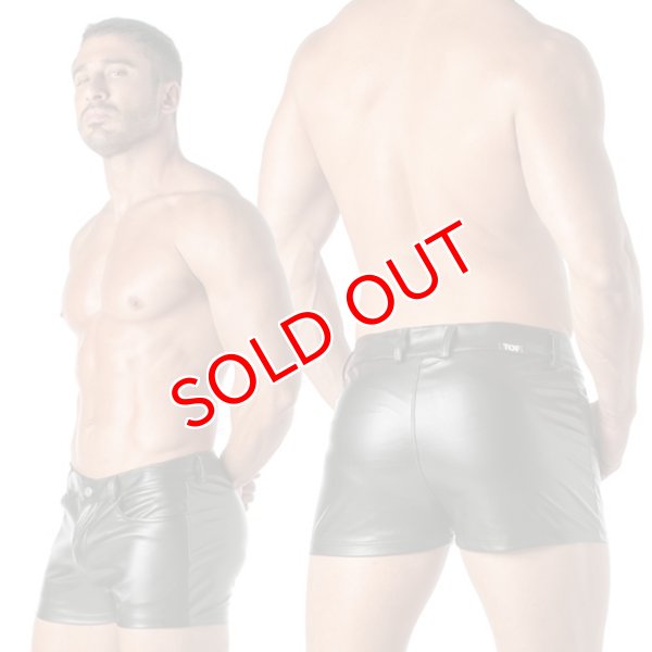 画像4: TOF Paris【TOFパリ】メンズ 合皮ハーフパンツ ハーパン レザー風 フェイクレザー パンツ タイトフィット フランス製 フェチ KINKY ミニ極小ショーツ (4)